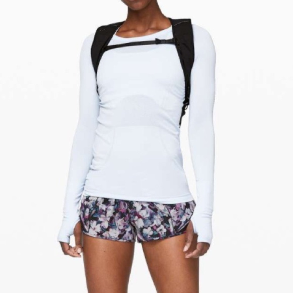 Lululemon Hotty Hot Short II 2.5" Utopia Multi Deep Phantom 6 Running Pickleball